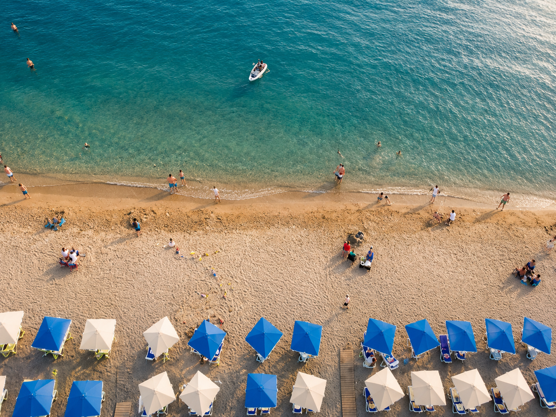 Yaz Sezonunda Geyikli Rehberi: Plajlar, Rotalar ve Kalınacak Yerler